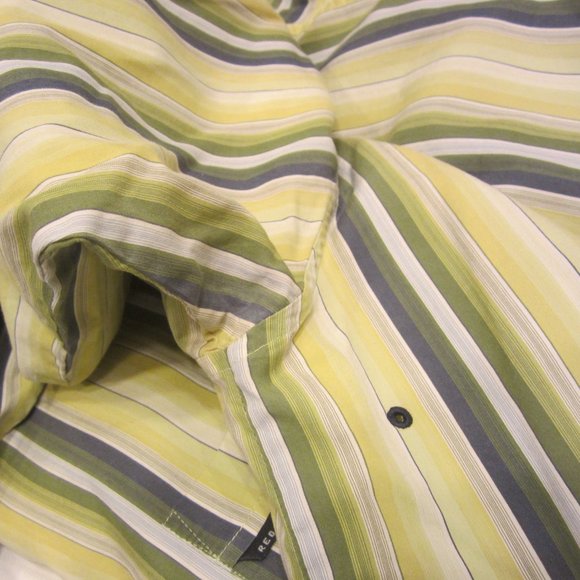 UNIQUE RED STAR BUTTON DOWN SHIRT, 1 POCKET, STRIPED, 4XL MENS - Picture 6 of 8